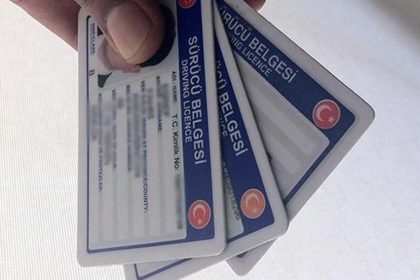 bugun 15 lira yarin 7 bin 438 lira ehliyet yenilemede son gun KcG7nuWS