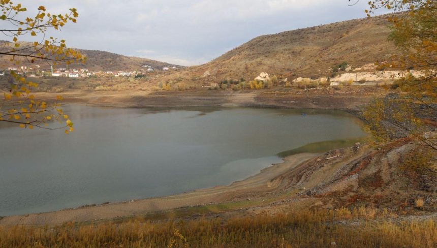 Çankırı'da susuzluk alarmı 71 cankirida susuzluk alarmi ERuCZU3V