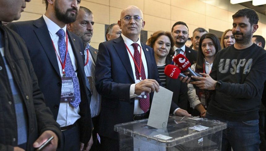 CHP Ankara Vilayet Başkanlığına Ümit Erkol yine seçildi 71 chp ankara vilayet baskanligina umit erkol yine secildi DfCPr1uK