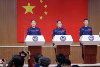 cin 6nci uzay seferi icin geri sayima basladi ibPaZYzn