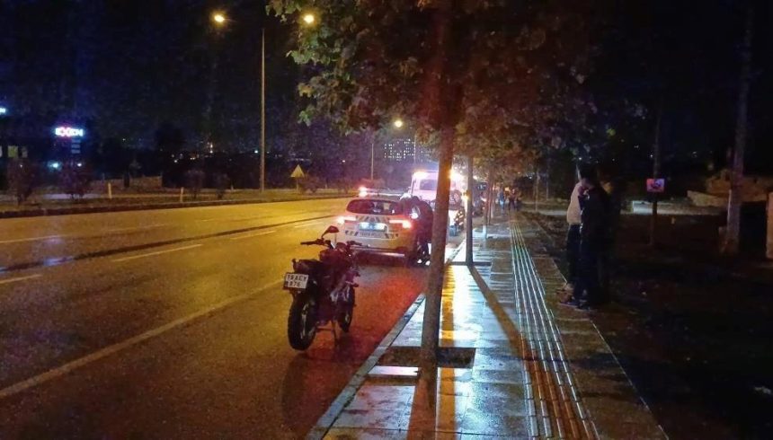 corumda feci kaza motosikletli genc omrunu yitirdi ksDnP2vl