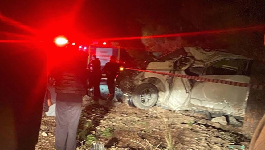 Denizli'de minibüs kaza yaptı: 2 meyyit 71 denizlide minibuskaza yapti 2 meyyit 4jGEEkPf