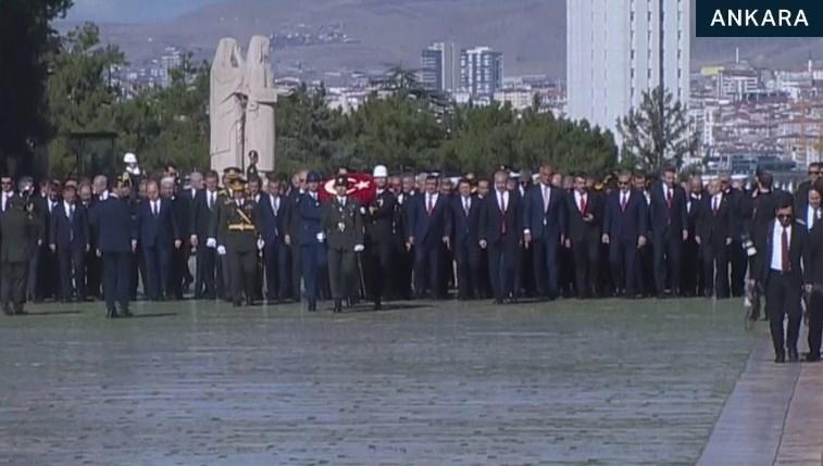 Devlet erkanı Ata'nın huzurunda 71 devlet erkani atanin huzurunda H3rF2Oa5