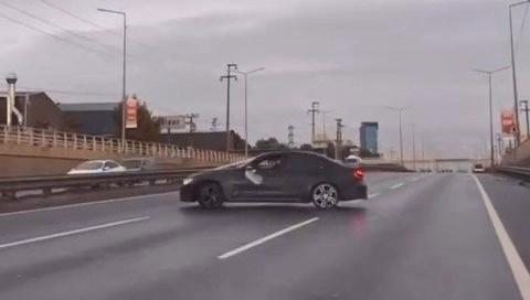 Düğün konvoyunda drift değerliye patladı 71 dugun konvoyunda drift degerliye patladi 3z7KGwt7