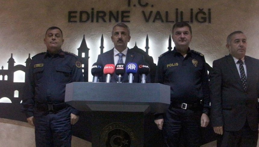 edirnede yurt disina kacmak isteyen 287 orgut mensubu yakalandi xwnV7T3O