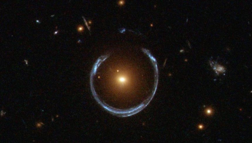 einstein halkasinda rekor kesif kainatin en kucuk karanlik husus topagi bulundu NXrD6nvM