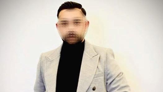 esini cocuklarinin onunde oldurmeye kalkti altinlari alip kacti