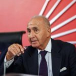 eski chp genel baskani hikmet cetin hastaneye kaldirildi agir bakimda tedavi goruyor h8CRJnO7