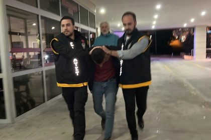 eski esini kucagindaki bebege karsin bicaklamisti ormanda saklanirken yakalandi ui9DHiSl