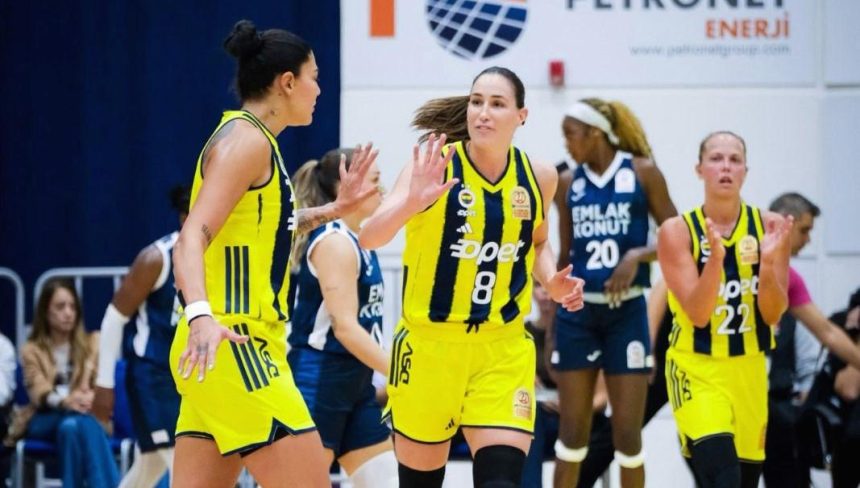 fenerbahce opet valencia basket deplasmaninda psQlTtFQ