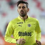 fenerbahcede iki yildiz takim disi birakildi Tg5Ch9Hl