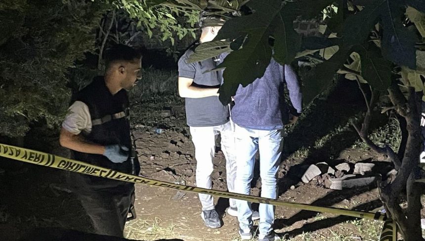 fidan dikiminde dehset cami bahcesinde bebek cesedi bulundu GzuiuTnx