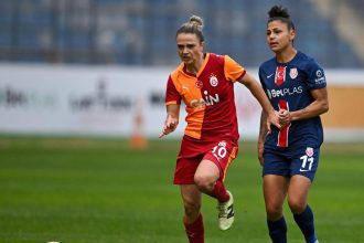 galatasaray fomgeti deplasmanda 2 1le gecti jhVPmWfi
