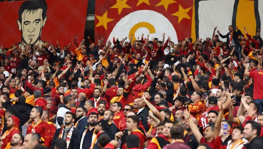galatasaray liverpool macini 51 bin 160 taraftar izledi 6ChxtZvd