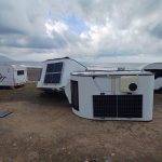 hatayda caddeleri su basti kiyidaki karavanlar devrildi MwCpGnQN