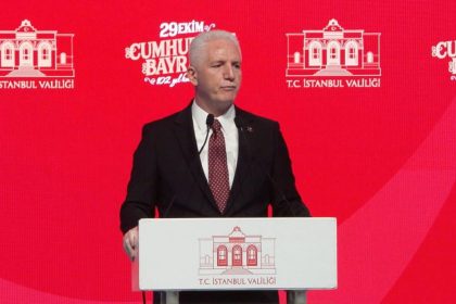 istanbul valiligicumhuriyetin 102 yili hasebiyle resepsiyon duzenledi 1bzueidJ