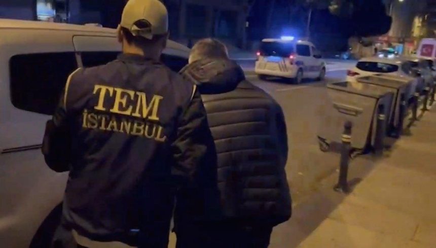 İstanbul'da DAEŞ operasyonu: 21 gözaltı 71 istanbulda daes operasyonu 21 gozalti pIUHD8KO