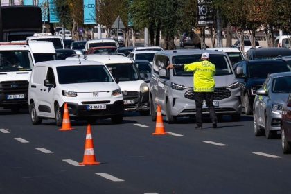 istanbullular dikkat bu yollar yarin sabah 0545te trafige kapanacak qvsRKlXp