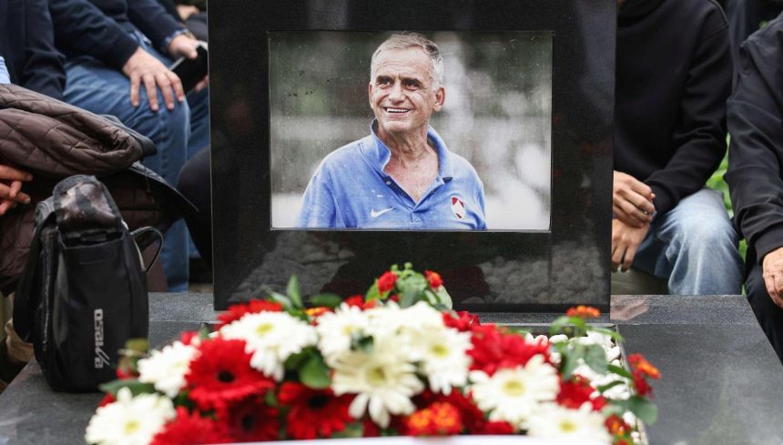 kadir ozcan mezari basinda anildi cFDZkDcv