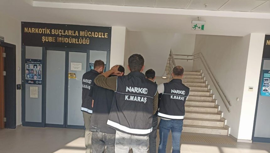 Kahramanmaraş'ta uyuşturucu operasyonu: 3 tutuklama 71 kahramanmarasta uyusturucu operasyonu 3 tutuklama mJqRGSML