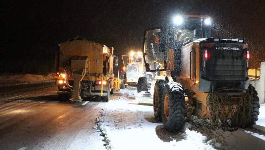 kar ve tipi bastirdi soforler sikinti anlar yasadi xz8M6nfC