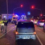 kirmizi isikta zincirleme kaza 2si cocuk 5 yarali HZaXm7Xy