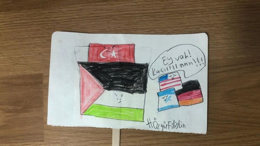 Küçük Ellerden Büyük Mesaj! 10 Yaşındaki Öğrenciden Filistin'e Destek 71 kucuk ellerden buyuk mesaj 10 yasindaki ogrenciden filistine destek tl3bN86z