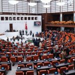 mecliste ozgurluk filosu krizi turk milletvekilleri alikonuldu eEAA9SuT