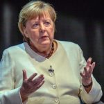 merkelden afdye sert elestiri LVQGrRV8