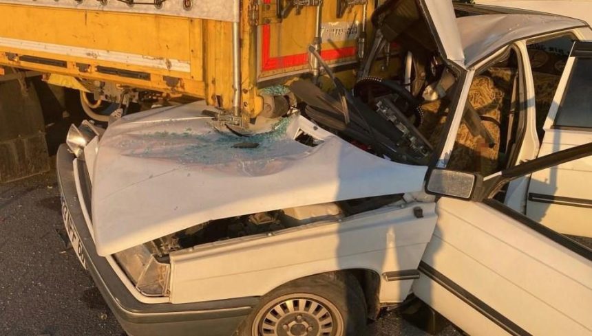 Mersin'de feci kaza: Park halindeki TIR'a geriden çarptı, ömrünü yitirdi 71 mersinde feci kaza park halindeki tira geriden carpti omrunu yitirdi tIOl8hfe