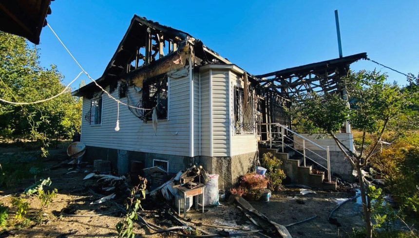 mersinde mustakil mesken yangini mesken sahibi canini guc kurtardi rP5Ktk7I