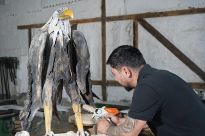 ormandan toplayipdonusturuyor her modulunde duygusal bir mana var WK6Sw6VC