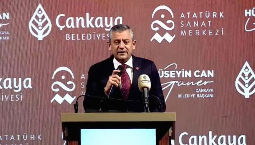 Özgür Özel'den iddianame reaksiyonu: "Tel tel dökülüyor" 71 ozgur ozelden iddianame reaksiyonu tel tel dokuluyor SePyqvOn