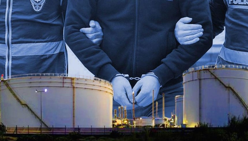 Rafineride hırsızlık! 232 milyon liralık akaryakıt kayıp: Üç yönetici tutuklandı 71 rafineride hirsizlik 232 milyon liralik akaryakit kayipuc yonetici tutuklandi 1FHztv2E