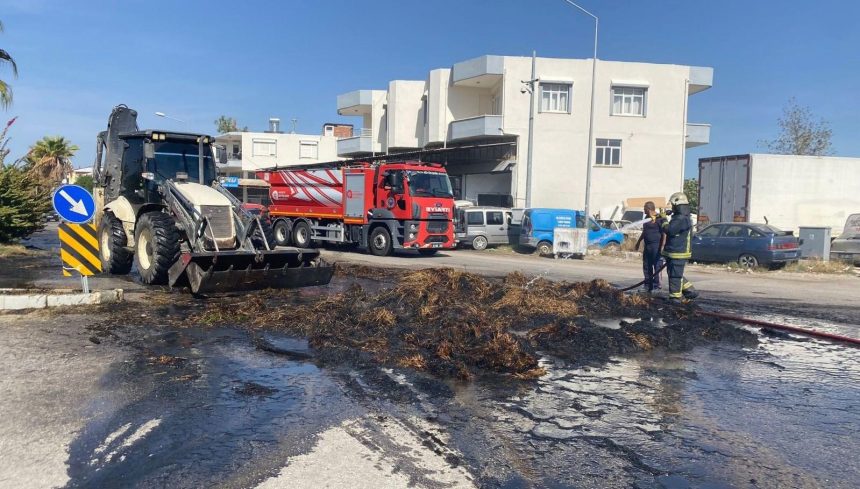 Saman balyalası yüklü traktör alev aldı 71 saman balyalasi yuklu traktor alev aldi 8NtKdMOP