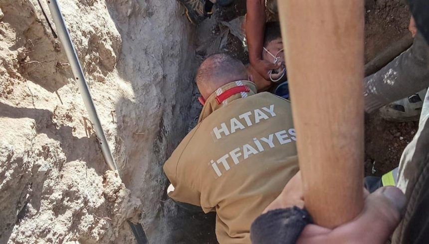 santiyede gocuk olustu personel toprak altinda kaldi KTXnIYWC