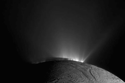 saturnun uydusunda buyuk kesif yasam icin gereken her sey var uymMbQ4X