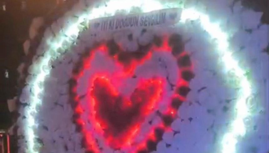 sevgilisine surpriz yapmak istedi 11 bin lira ceza yedi hGTk7mUH