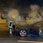 seyir halindeki arabada yangin 6zUR2RcQ