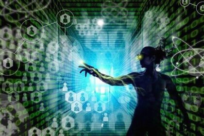 stephen hawkingin olmeden evvel insanliga yaptigi son ikaz P7svlqFz