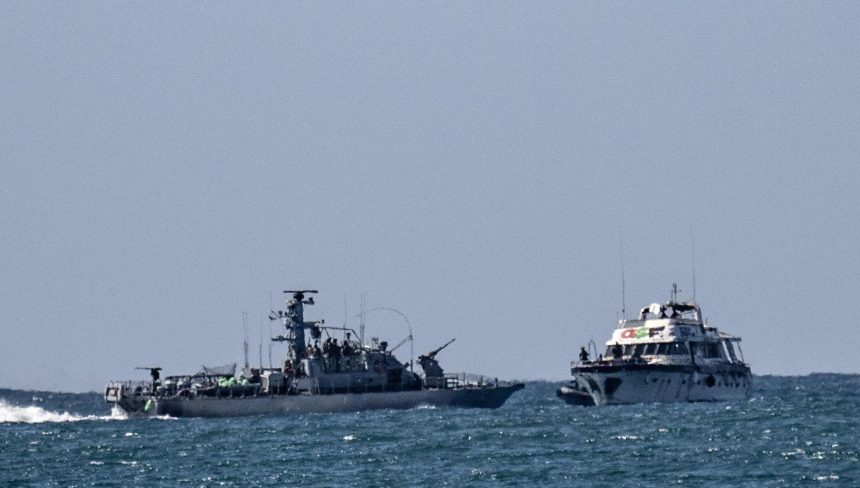 Sumud filosuna taarruz: 36 Türk vatandaşı bugün Türkiye'ye getiriliyor 71 sumud filosuna taarruz 36 turk vatandasi bugun turkiyeye getiriliyor O3u4JJL1