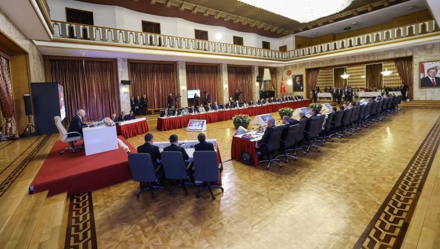 surec kurulu yine toplaniyor iki bakan sunum yapacak Uh3la95K