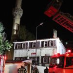 tarihi caminin catisi yandi ZtjHS6ai