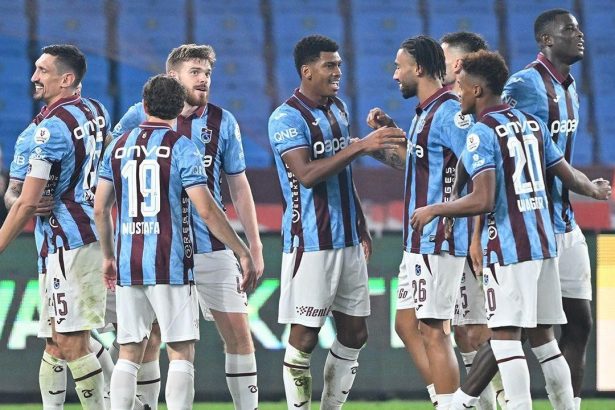 trabzonspor 131 hafta sonra 4te 4 pesinde jWqyCiN5
