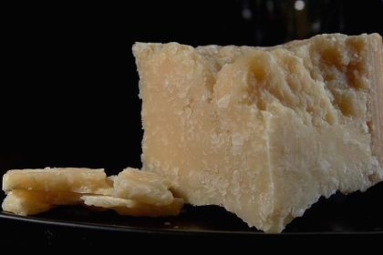 unlu peynire mikrocip yiyenler endiselenmesin a2tuAnyO