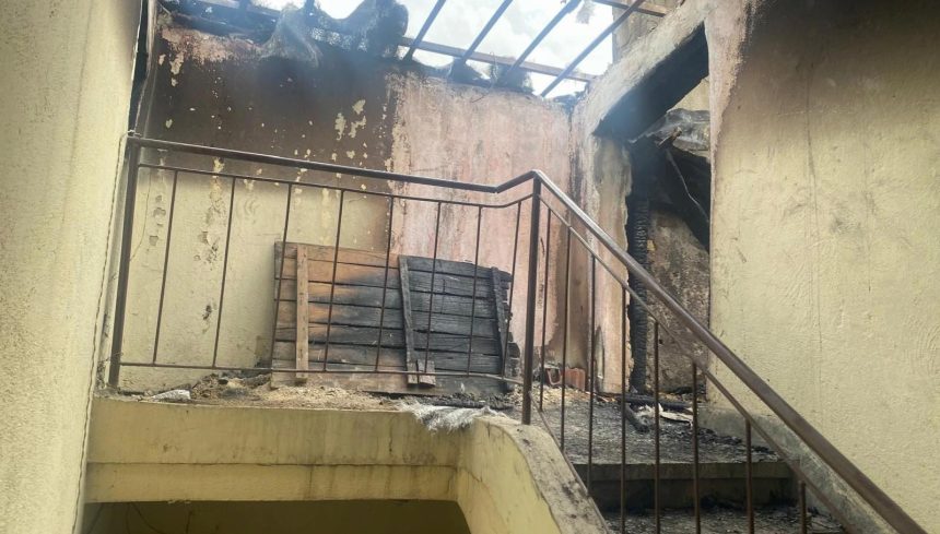 Yangın çıkan dairede bayan cesedi bulundu 71 yangin cikan dairede bayan cesedi bulundu dzlP8Zhj