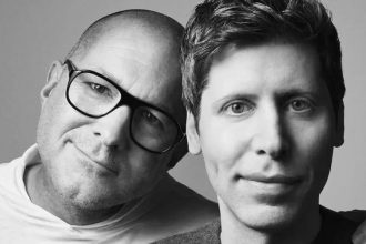 100 milyon yapay zeka tek yerde openaiin iphone katili aygiti hazir mk8P4wmz