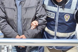 12 yil 6 ay mahpus cezasi bulunan firari yakalandi znlptM1q