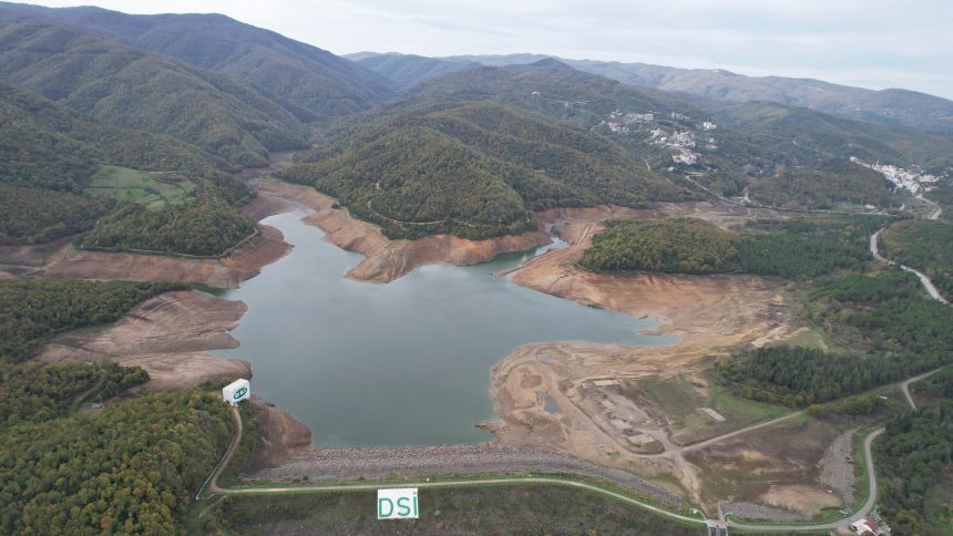 15 gunluk suyu kalan yalovada acil su hareket plani devrede ubd1c8j2