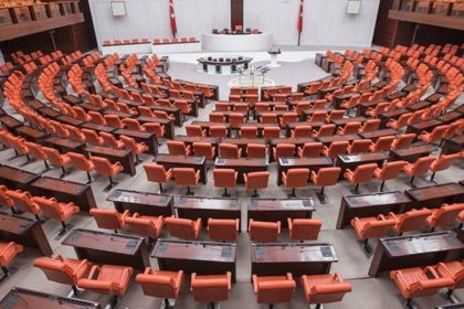 18 yas alti hatali duzenlemesi 11 yargi paketinden cikarildi tbmmde komite kurulacak AYnXXiwA